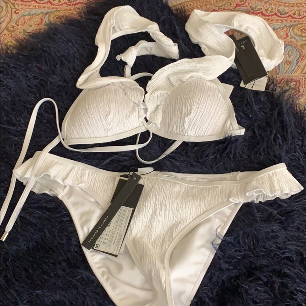 Lost ink White bikini new with tags